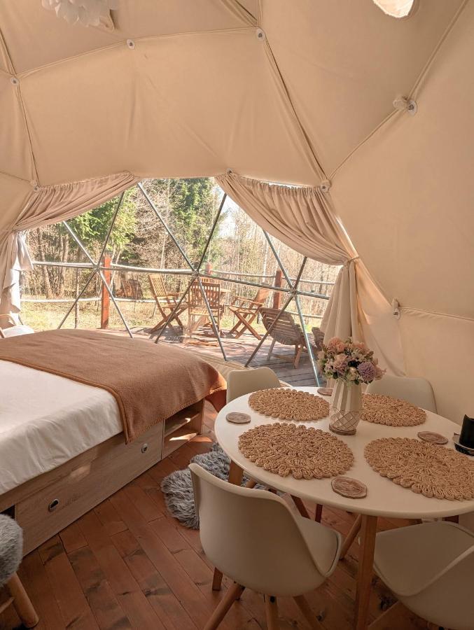 Medve Dome - Luxury Camping In The Middle Of Nature Hotel Vlahita Exterior photo